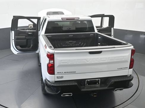 Used 2025 Chevrolet Silverado 1500 Custom Trail Boss AWD/4WD image 72