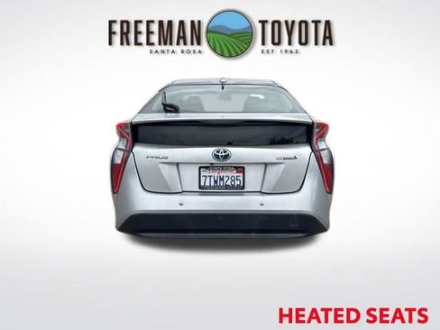 Used 2016 Toyota Prius Four w/ Advanced Technology Package FWD image 6