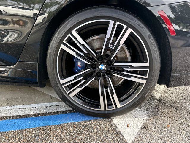 Certified 2023 BMW i7 xDrive60 AWD/4WD image 10