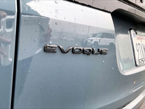 Used 2026 Land Rover Range Rover Evoque S image 10