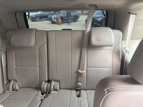 Used 2018 GMC Yukon Denali image 30