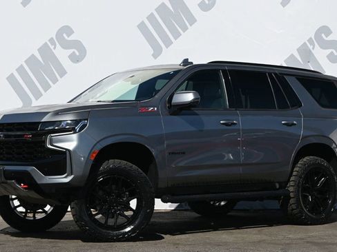 Used 2021 Chevrolet Tahoe Z71 w/ Z71 Signature Package image 1