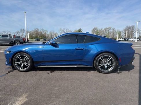 Certified 2024 Ford Mustang Coupe RWD image 12
