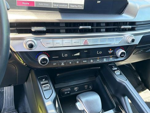 Used 2023 Kia Telluride S w/ S Sunroof Package AWD/4WD image 15