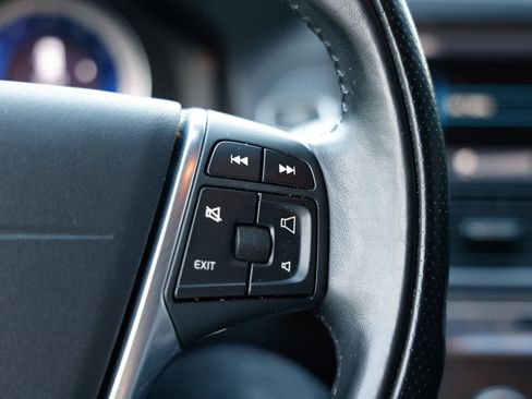 Used 2013 Volvo XC60 T6 image 27