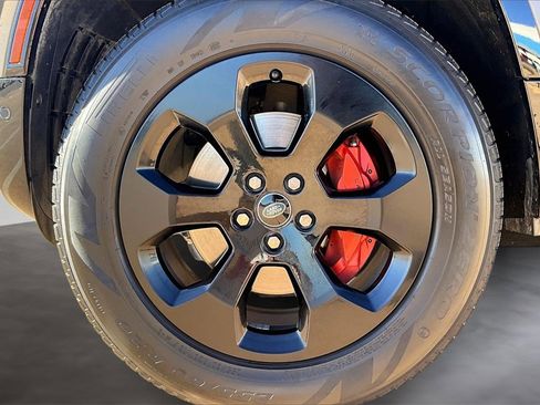 Used 2022 Land Rover Defender 110 X image 8