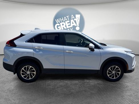 Used 2024 Mitsubishi Eclipse Cross ES AWD/4WD image 2