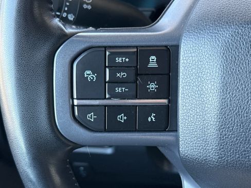 Used 2023 Ford F250 Lariat w/ Lariat Ultimate Package AWD/4WD image 24