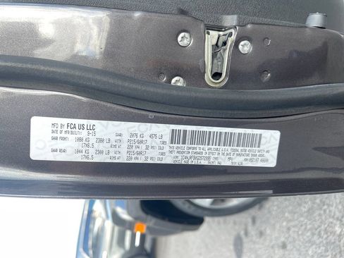 Used 2016 Jeep Patriot High Altitude AWD/4WD image 32