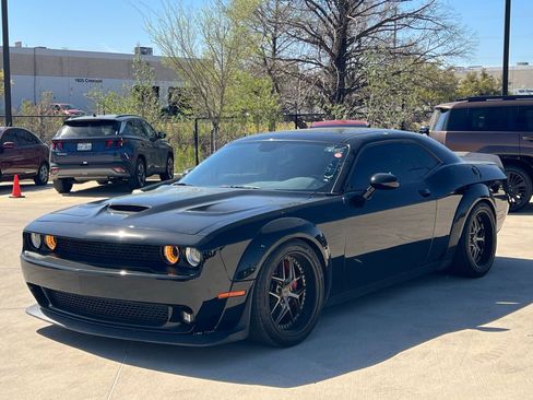 Used 2020 Dodge Challenger R/T Scat Pack RWD image 5