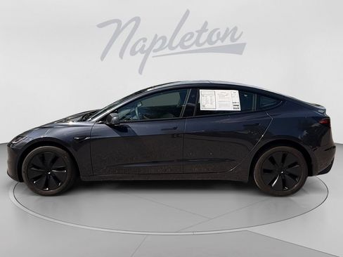 Used 2024 Tesla Model 3 Long Range AWD/4WD image 2