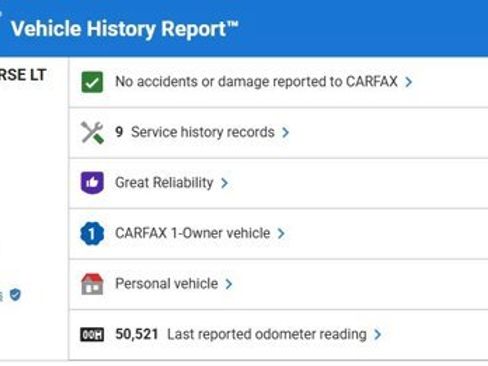 Used 2020 Chevrolet Traverse LT image 2