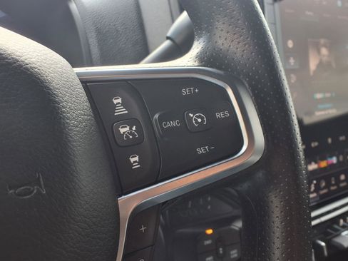 Used 2025 RAM 2500 Tradesman image 20