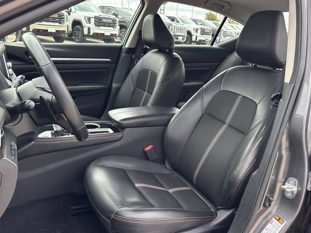 Used 2024 Nissan Altima 2.5 SR FWD image 26