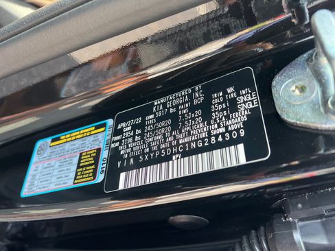Used 2022 Kia Telluride SX w/ SX Prestige Package AWD/4WD image 18