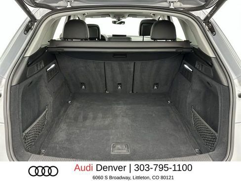 Used 2023 Audi Q5 2.0T Premium Plus w/ Premium Plus Package AWD/4WD image 24