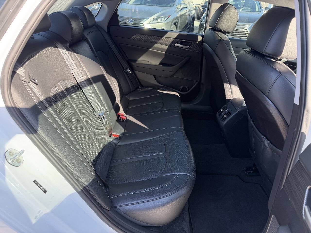 Used 2019 Hyundai Sonata Limited FWD image 29
