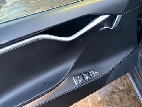 Used 2017 Tesla Model S 90D image 11