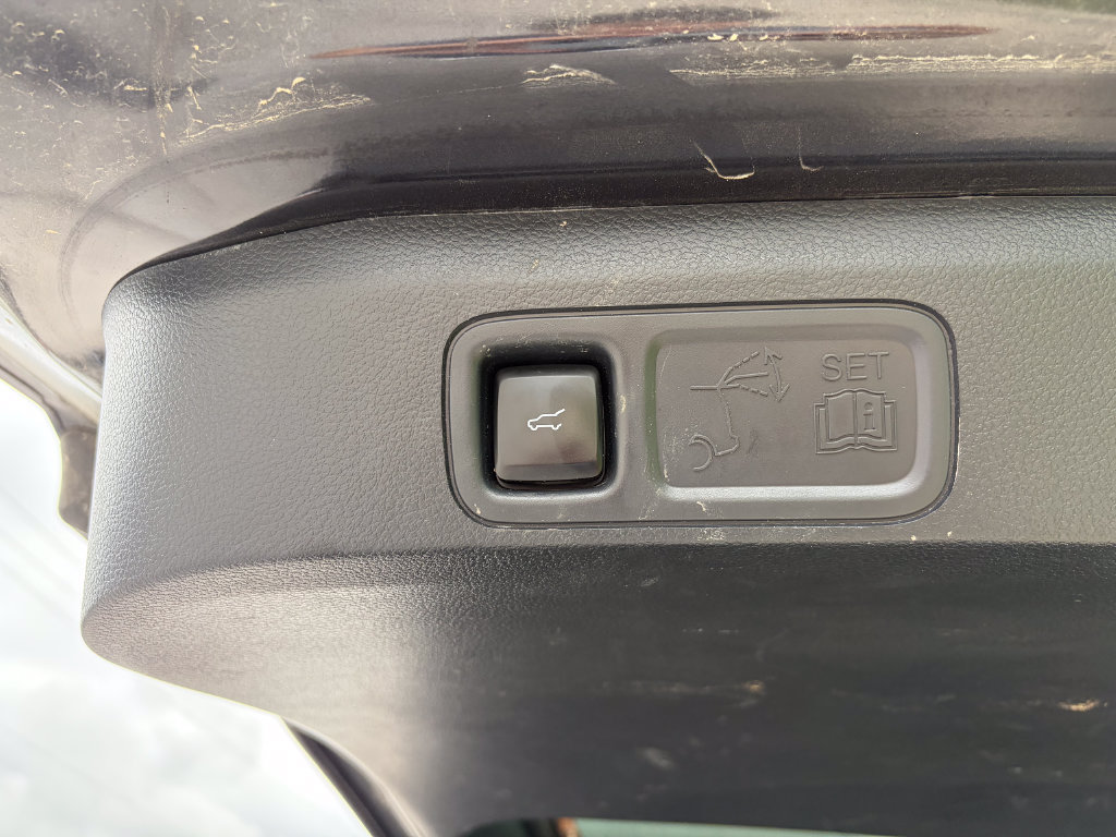 Used 2024 Lincoln Navigator L Reserve AWD/4WD image 17