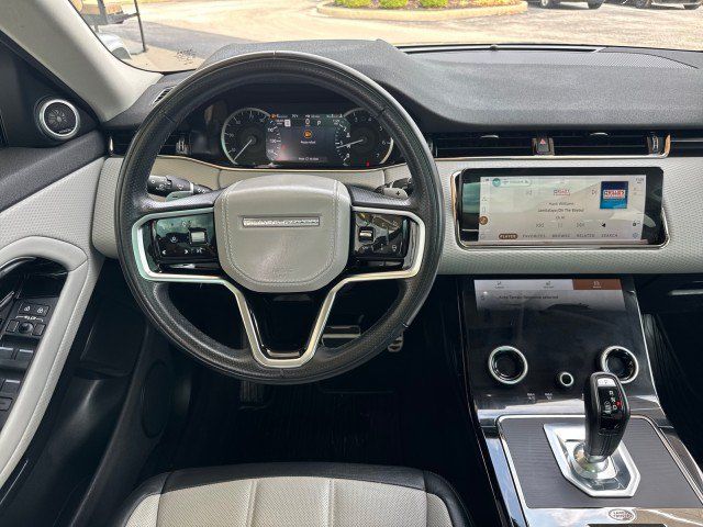 Used 2023 Land Rover Range Rover Evoque R-Dynamic S AWD/4WD image 8