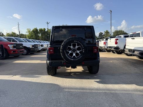 Used 2021 Jeep Wrangler Unlimited Rubicon AWD/4WD image 39