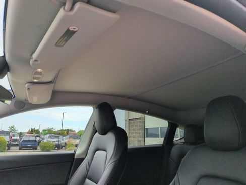 Used 2022 Tesla Model Y Performance AWD/4WD image 21