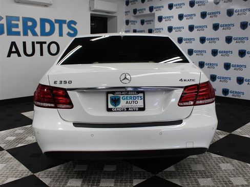 Used 2014 Mercedes-Benz E 350 4MATIC Sedan w/ Premium 1 Package image 3