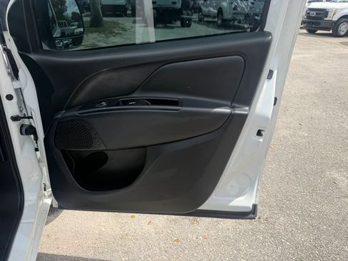 Used 2022 RAM ProMaster City Wagon image 16