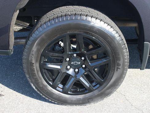 Used 2023 Chevrolet Silverado 1500 RST w/ LPO, Dark Essentials Package AWD/4WD image 36