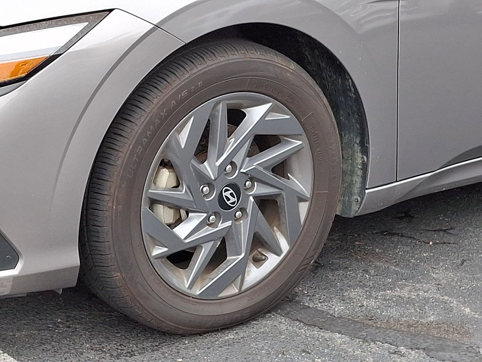 Used 2024 Hyundai Elantra SEL FWD image 4