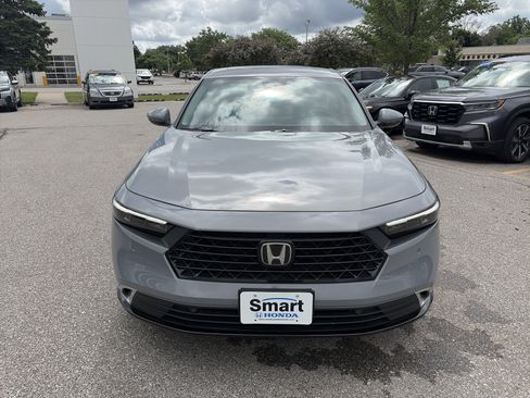 Used 2025 Honda Accord Touring image 34