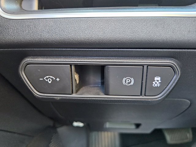 Used 2025 Kia K4 FWD image 35