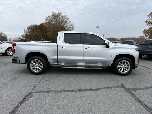 Used 2019 Chevrolet Silverado 1500 LTZ image 8