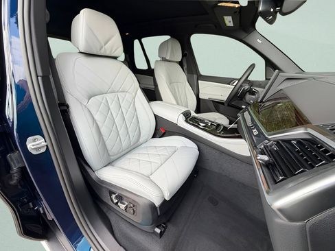 New 2026 BMW X5 xDrive40i AWD/4WD image 23