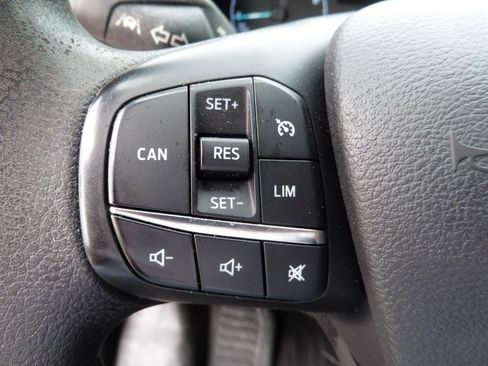 Used 2021 Ford Transit 250 Low Roof RWD image 7