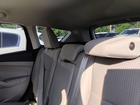 Used 2017 Ford Escape SE FWD image 9