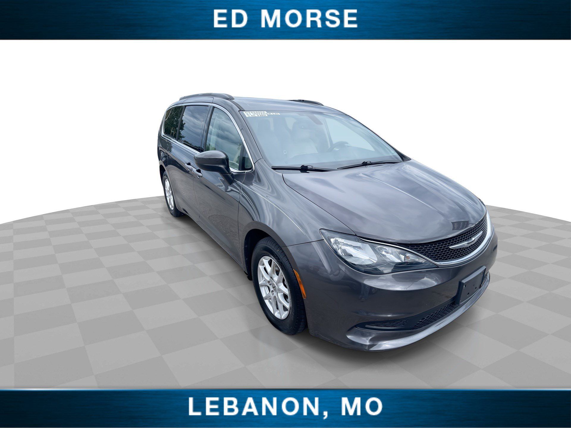 Used 2021 Chrysler Voyager Lxi FWD image 2