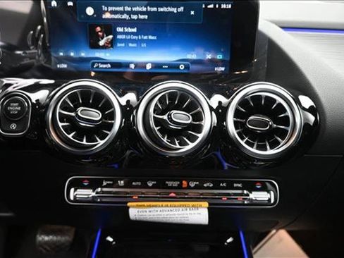 New 2026 Mercedes-Benz GLA 250 4MATIC image 12
