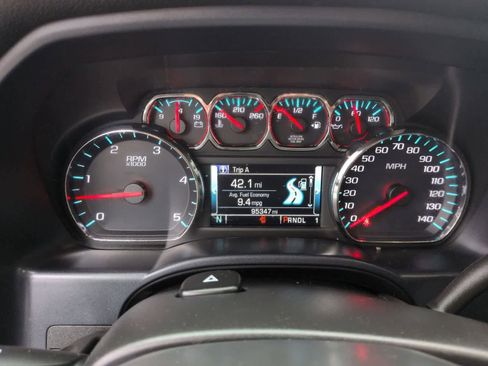 Used 2019 Chevrolet Silverado 2500 High Country w/ Duramax Plus Package image 33