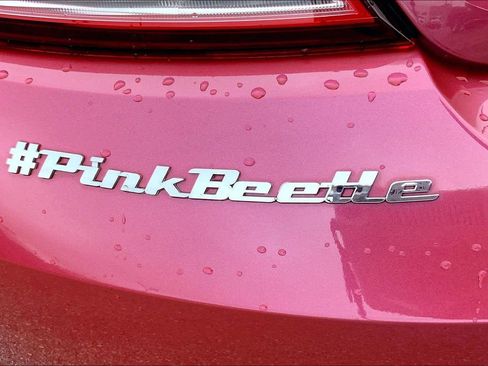 Used 2017 Volkswagen Beetle #PinkBeetle FWD image 7