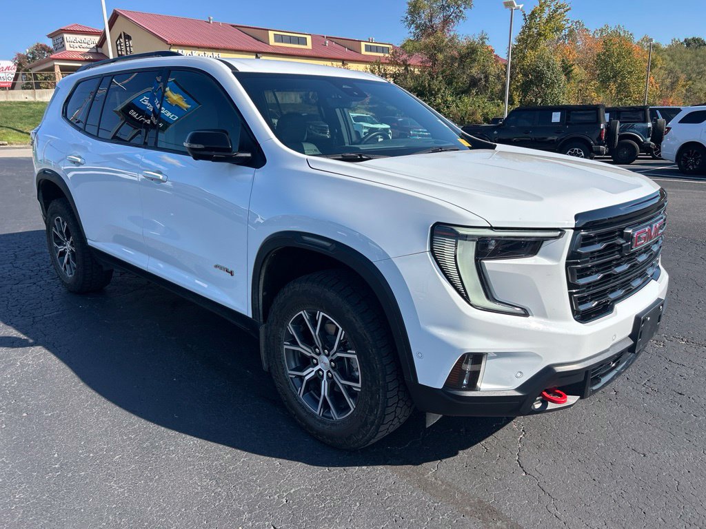 Used 2024 GMC Acadia AT4 w/ Super Cruise Package AWD/4WD image 3