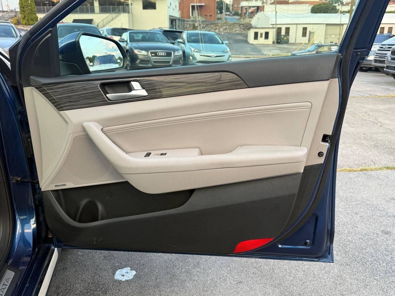 Used 2015 Hyundai Sonata Limited FWD image 20
