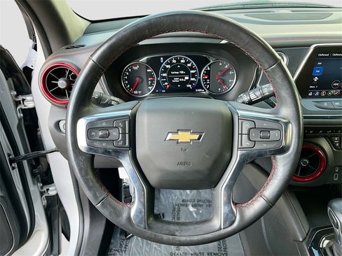 Used 2022 Chevrolet Blazer RS image 11