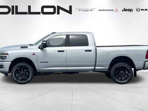 New 2026 RAM 3500 Big Horn AWD/4WD image 6
