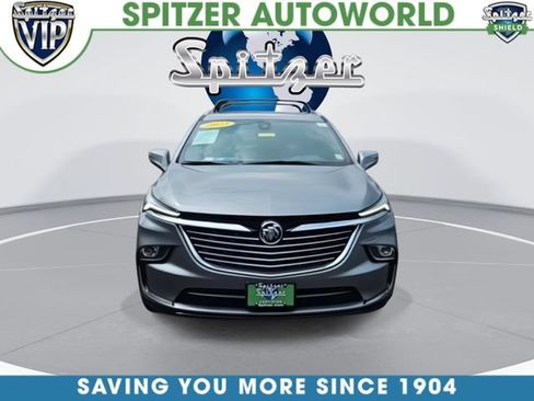 Used 2023 Buick Enclave Essence AWD/4WD image 3