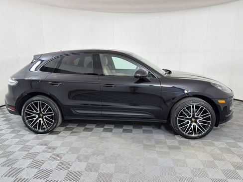 New 2026 Porsche Macan image 9