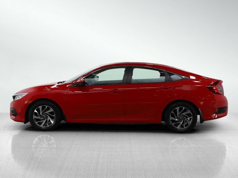 Used 2016 Honda Civic EX image 2