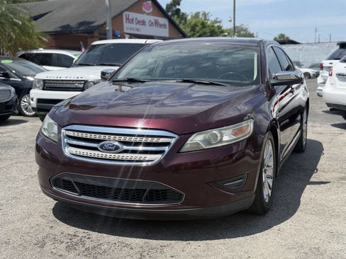 Used 2011 Ford Taurus Limited w/ 303A Rapid Spec Order Code FWD image 3
