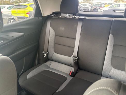 Used 2025 Chevrolet TrailBlazer LT image 37