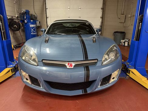 Used 2008 Saturn Sky Red Line image 3